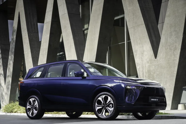 GWM Wey 07 estreia no Brasil com 517 cv e luxo para seis ocupantes