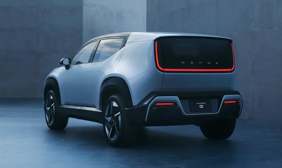 O Honda 0 Alpha Concept é o novo destaque da marca no Japan Mobility Show 2025, exibindo linhas retrô e tecnologia elétrica de ponta.