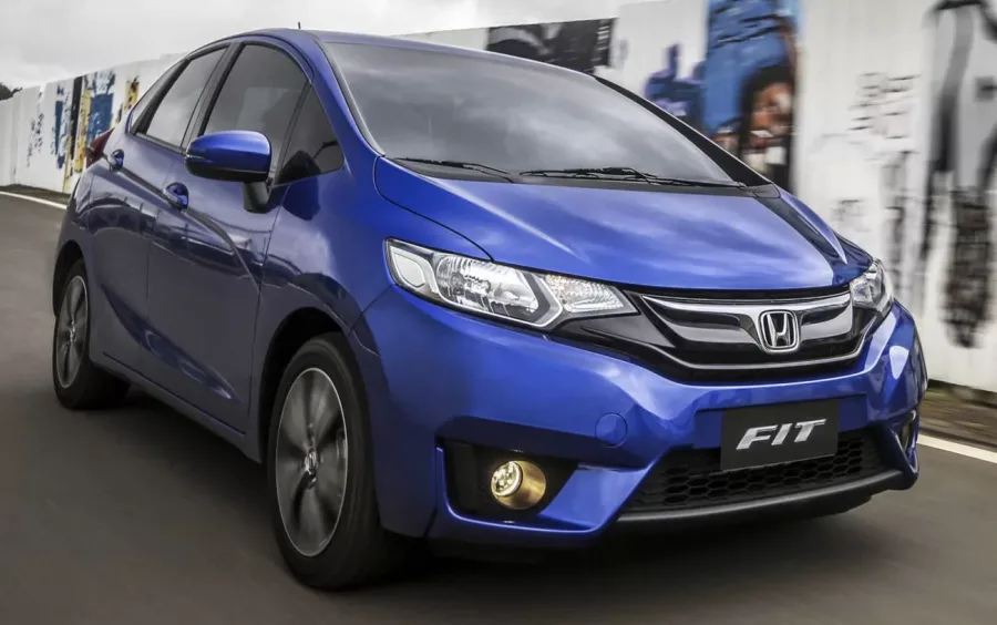 Honda Fit LX 1.5 AT 2016: Preço, Ficha Técnica e Consumo; hatch é leve, econômico e confiável no uso diário