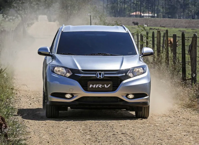 Qual é o preço de um Honda HR-V EX 2016? Veja ficha técnica e fotos do SUV usado que faz até 12,1 km/l em 2026