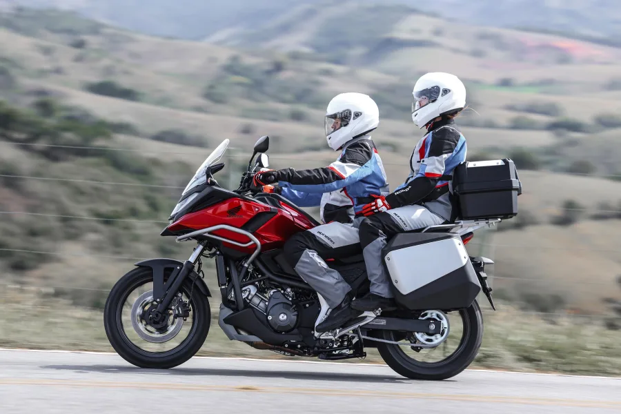 Honda NC750X 2026 lidera evolução tecnológica e desafia rivais com câmbio DCT e design inovador