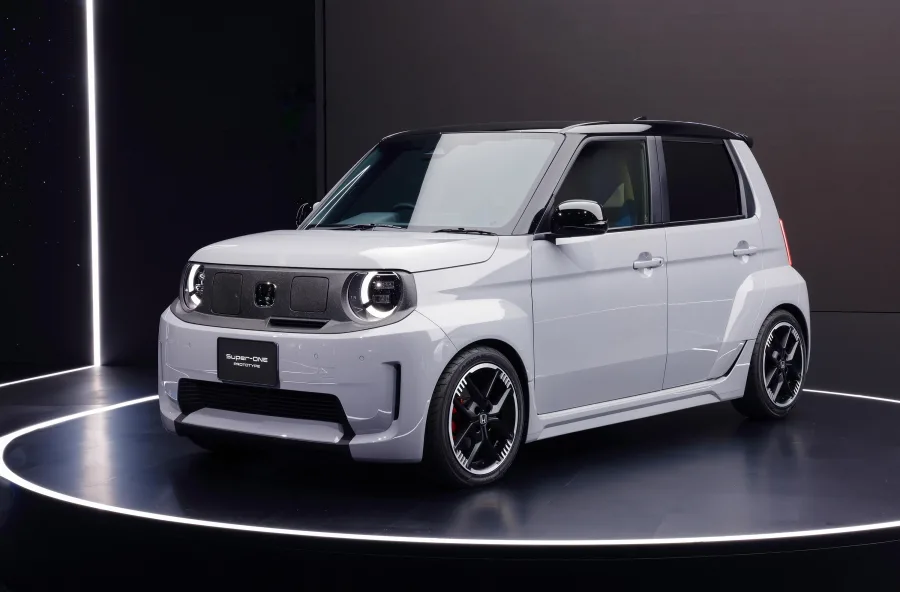 Honda Super-ONE Prototype 2025 redefine a alegria de dirigir com design retrô e tecnologia elétrica avançada no Japan Mobility Show