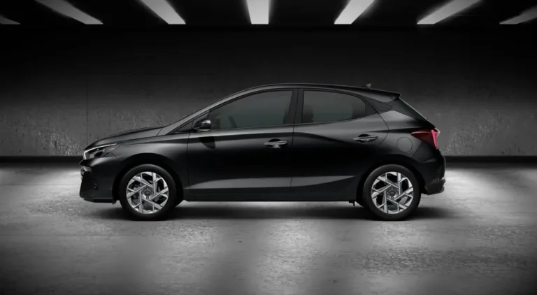 Hyundai HB20 Comfort Plus 1.0 Turbo AT 2025: Preço, Ficha técnica, Consumo, Equipamentos e Fotos; hatch combina economia, tecnologia e segurança com câmbio automático