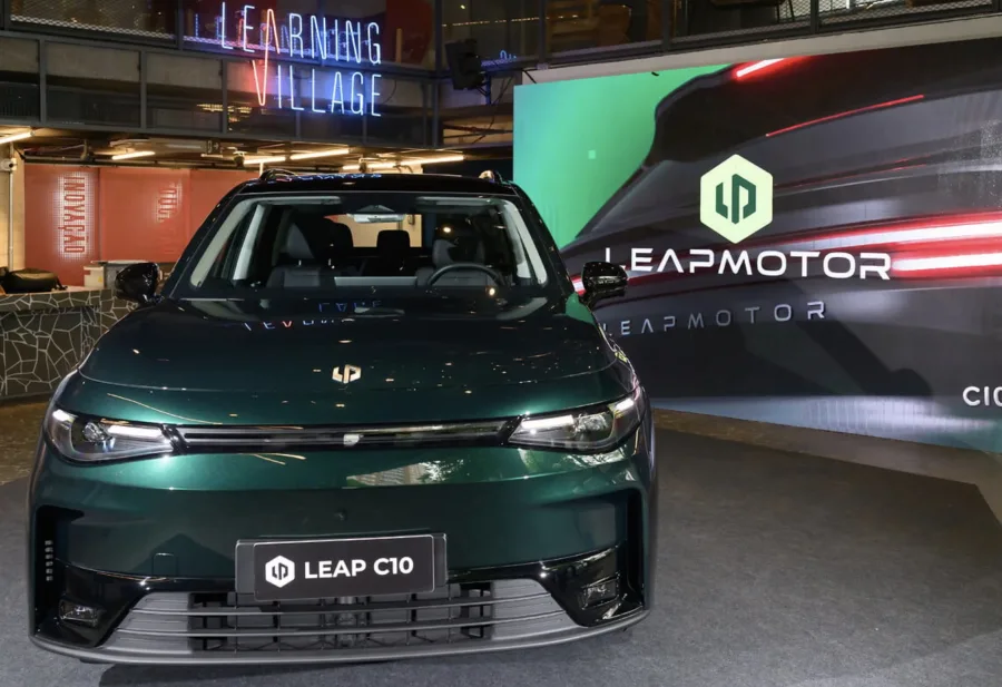Leapmotor C10 estreia no Brasil com tecnologia Ultra-Híbrida inédita
