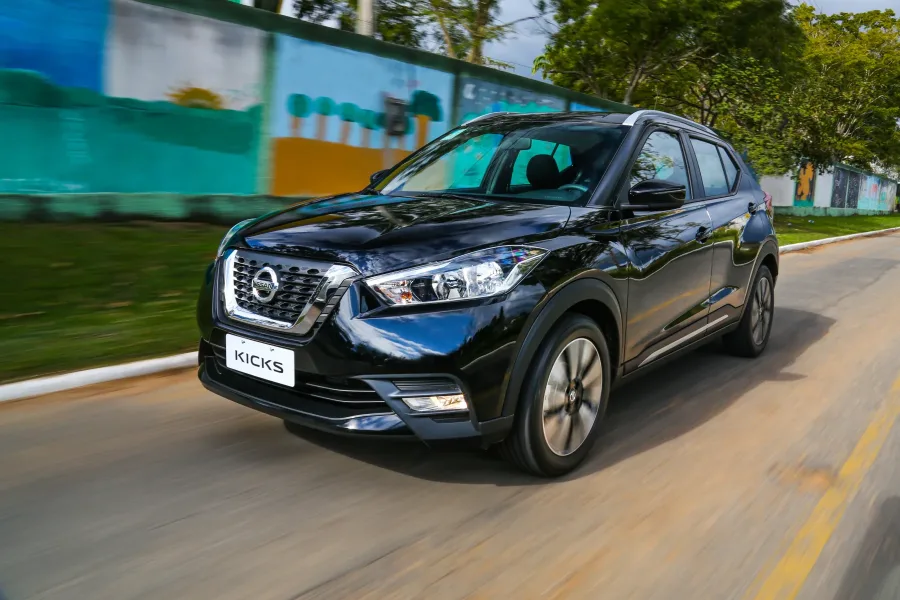 O Nissan Kicks SV Limited 1.6 2017 é voltado para quem busca um SUV compacto confortável e econômico para uso urbano. Vale a pena como usado, pois tem boa durabilidade e baixo custo de manutenção.