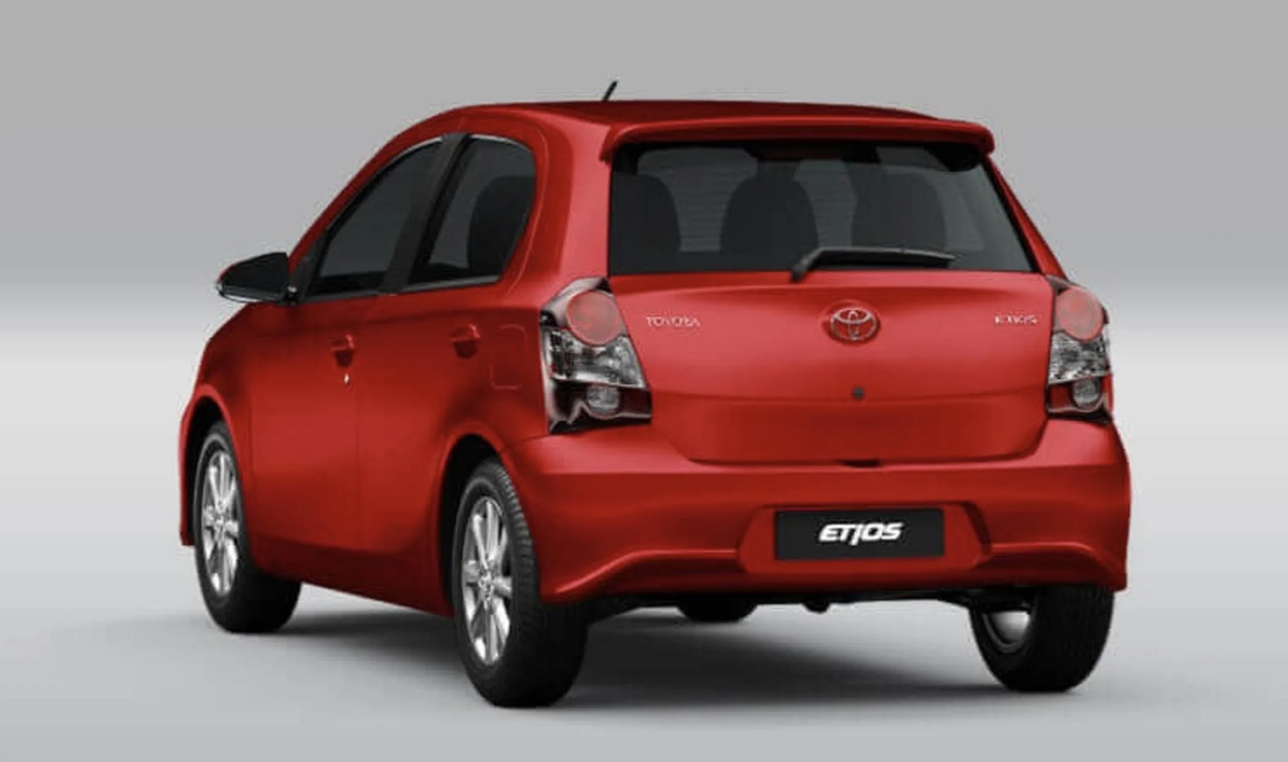 Etios 2018 tem versões para todos os perfis, da X 1.3 econômica à Platinum 1.5 completa, equilibrando desempenho, conforto e confiança típica da Toyota.