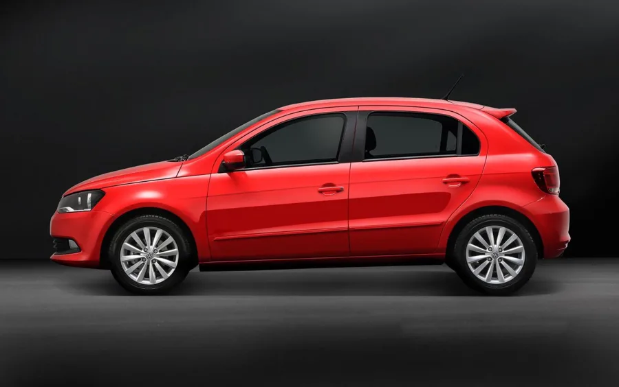 As versões do Gol 2013 variam entre 1.0 econômicas, 1.6 potentes e Rallye esportivas, oferecendo opções para cidade, estrada e quem busca equilíbrio entre desempenho e baixo custo.