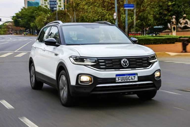 Volkswagen T-Cross Highline 1.4 TSI 2021: Preço, Ficha técnica, Consumo, Equipamentos e Fotos; SUV usado anda bem com motor turbo e é ideal para o uso urbano diário