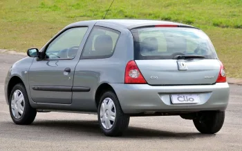 Renault Clio Campus 2011 usado combina economia com praticidade, mas exige atenção à suspensão