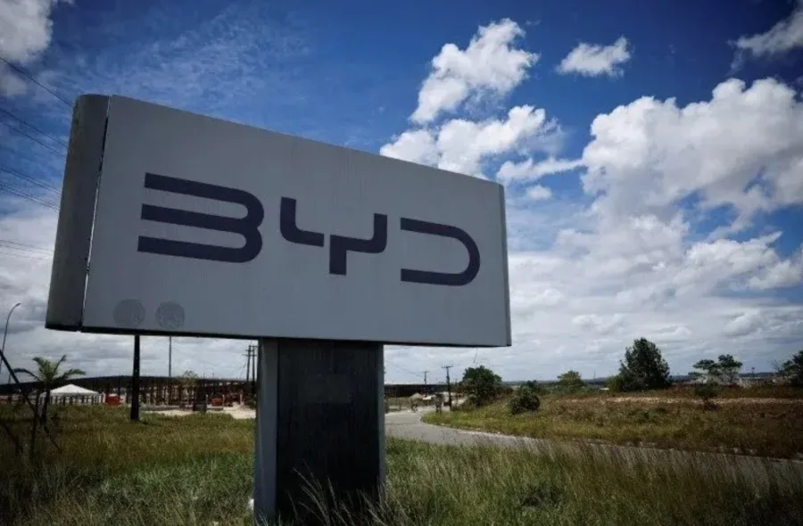 BYD registra primeira queda trimestral em cinco anos e acende alerta global