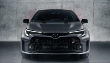 Toyota lidera ranking mundial como marca automotiva mais valiosa do mundo; Mercedes e BMW seguem atrás e Tesla caiu