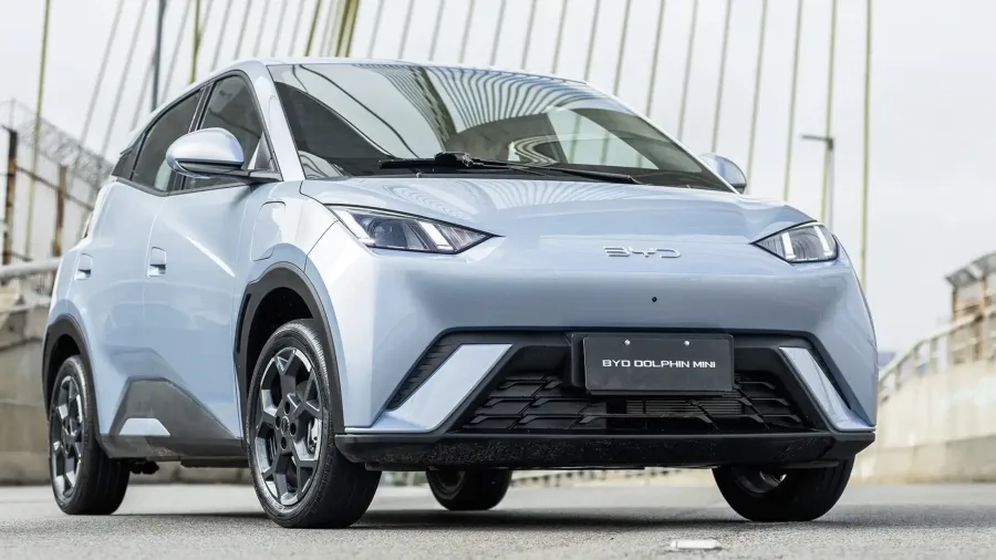 BYD Dolphin Mini não custa R$ 99 mil para todos; entenda a polêmica do preço do carro elétrico