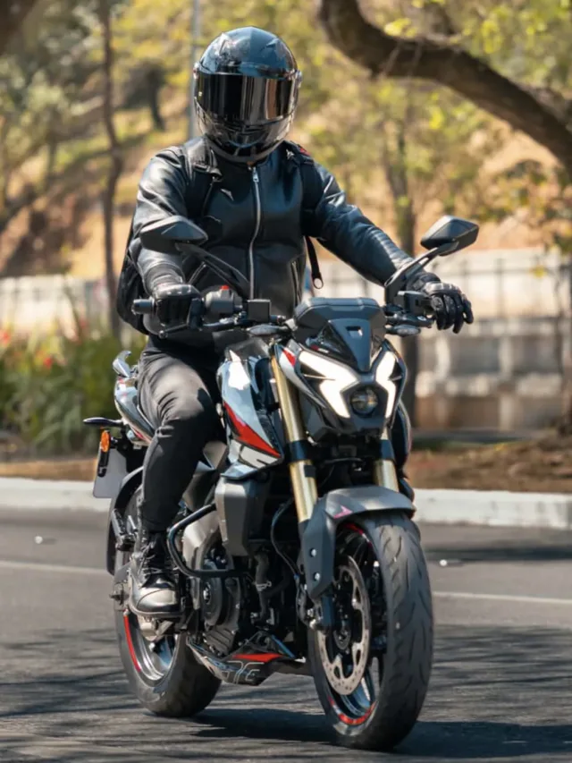 Qual o preço da Bajaj Dominar NS400Z 2026?