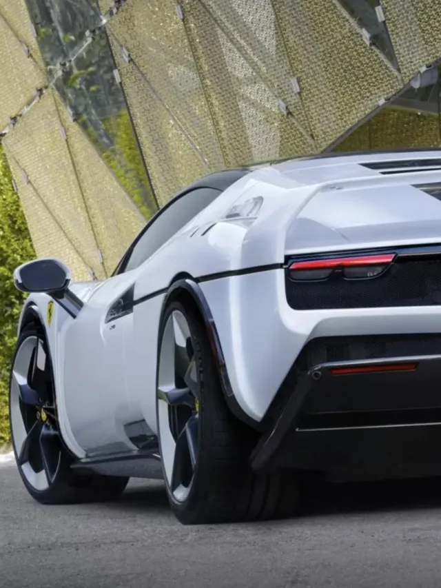 Ferrari SC40 busca no passado da F40 a beleza impossível de repetir