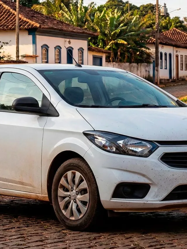 Esqueça IPVA de rico! Esse hatch faz 15 km/l e custa R$ 55 mil