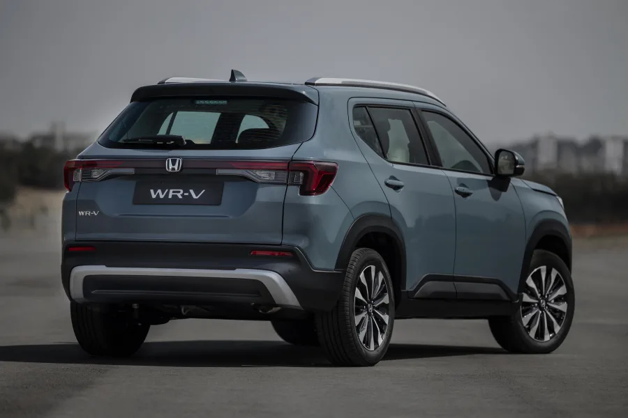 O Honda WR-V 2026 estreia no Brasil como o novo SUV de entrada da marca, apostando em design robusto, tecnologia de ponta e a maior garantia total do segmento, com 6 anos de cobertura integral.