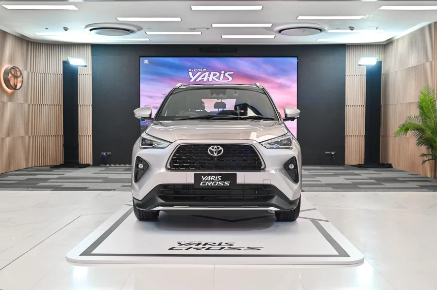 A XRE cumpre bem o básico, com pacote de segurança completo e funcionamento discreto, sem chamar atenção nem gerar frustração.