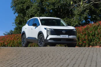 Nissan Kicks Sense 2026 ganha opção de interior premium, mas o preço muda a conversa