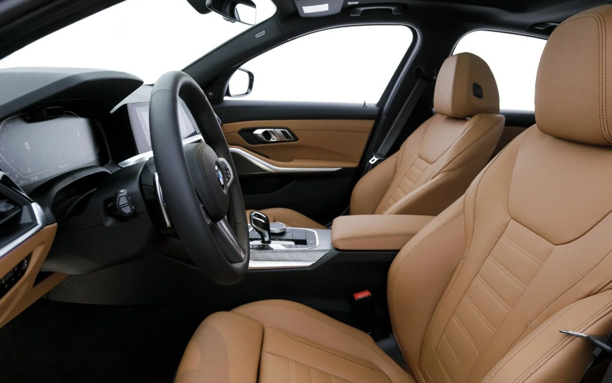 O conjunto mecânico, com câmbio automático de oito marchas e tração traseira, garante respostas rápidas e direção precisa. Com consumo médio de 11,1 km/l na cidade e 12,5 km/l na estrada, sua autonomia pode chegar a 738 km, tornando-o eficiente tanto para trajetos urbanos quanto viagens longas.