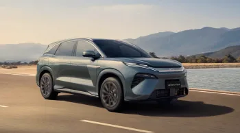 BYD Atto 8 chega em 2026 com números que nenhum SUV grande entrega hoje