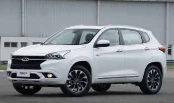 SUV médio usado que entrega conforto, boa dirigibilidade e tecnologia, ideal para famílias que valorizam espaço e segurança no dia a dia.