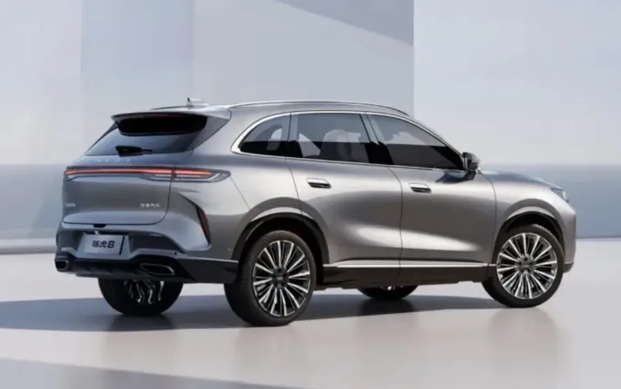 O motor 1.6 turbo entrega 199 cv e torque de 31,6 kgfm, garantindo desempenho forte e respostas rápidas em todas as condições.