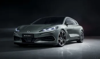 Denza Z9 GT 2026 chega ao Brasil por R$ 650 mil com foco no luxo elétrico