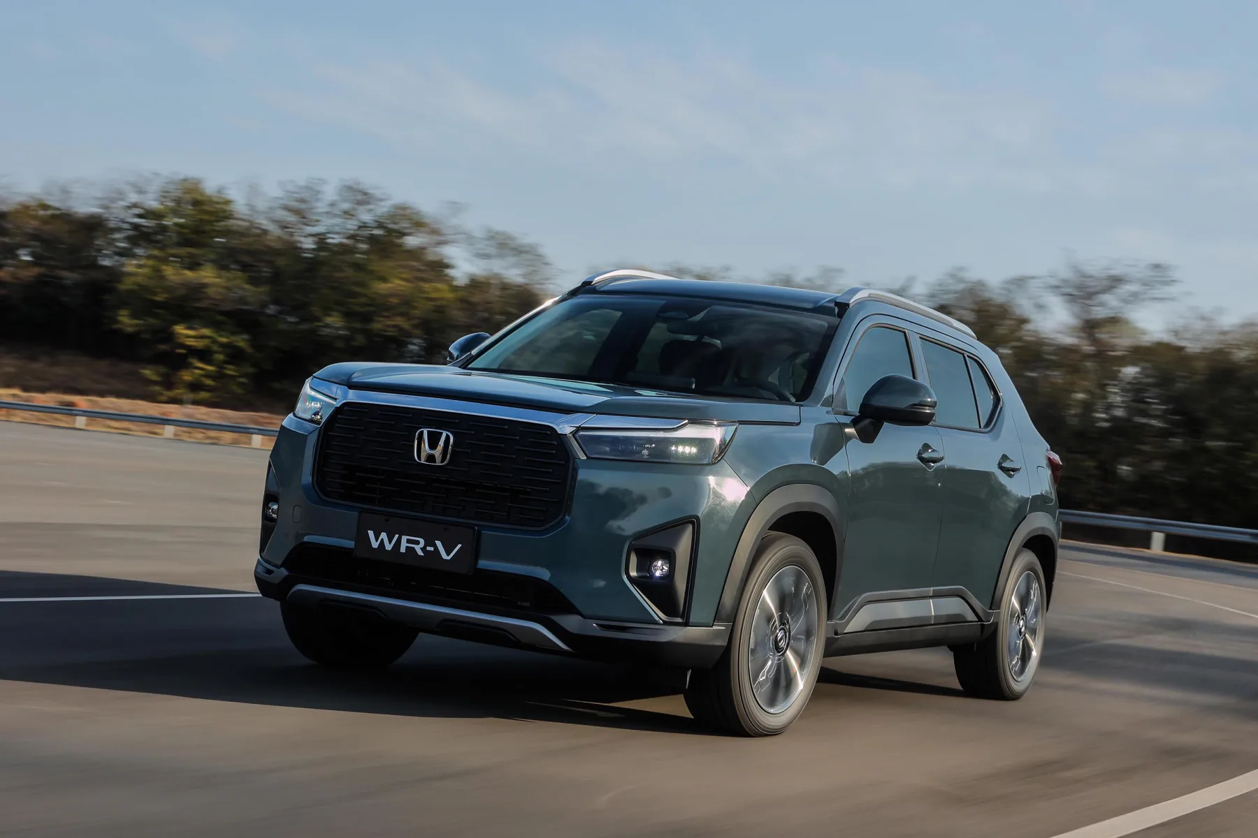 Novo carro da Honda: WR-V 2025 surpreende com tamanho de compacto ...
