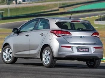 Hyundai HB20 2017 mostra por que é um dos usados mais procurados
