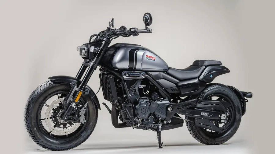 Shineray aposta alto ao lançar a SBM 600 e tenta ocupar espaço premium