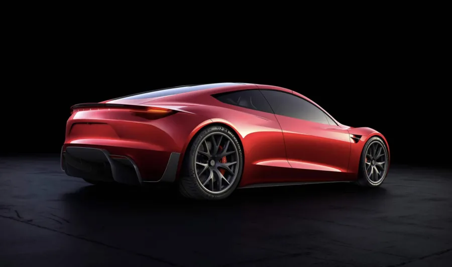 Com promessa de aceleração abaixo de 2 segundos e autonomia de mil quilômetros, o carro tenta se firmar como ícone da nova era dos hipercarros elétricos de produção limitada.