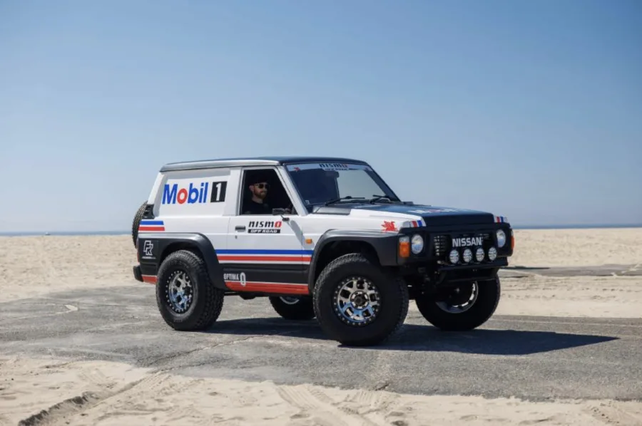 O clássico Patrol Y60 renasce com motor TB48 turbo de 1.000 cv, rodas AXIS e pneus de 35", misturando herança e brutalidade em um projeto que celebra o DNA off-road da Nissan.