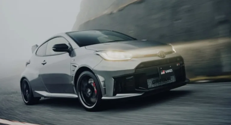 Toyota revive o V8: novo motor híbrido biturbo vai equipar esportivos e SUVs