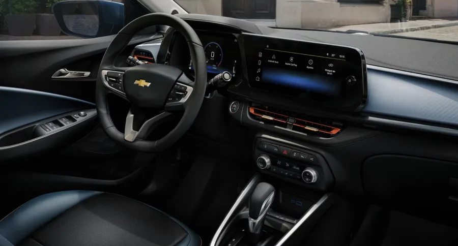 Os novos números da Fenabrave mostram a arrancada da Chevrolet em novembro, com Onix e Onix Plus recuperando espaço após os descontos de Black Friday e o facelift da linha.