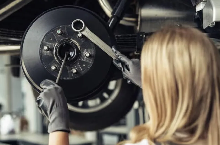 Quais são os sinais de que o freio está ruim? Entenda sobre a manutenção e saiba quando trocar os freios do carro