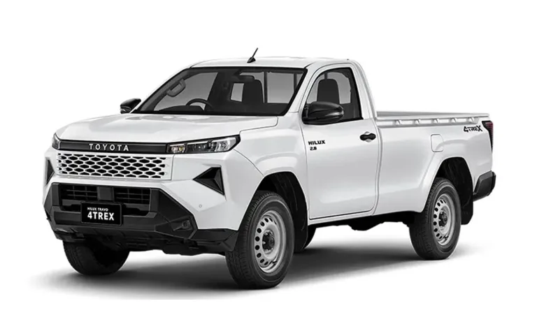 Toyota Hilux 2026 básica aposta no essencial e mantém motor a combustão, câmbio manual e robustez tradicional