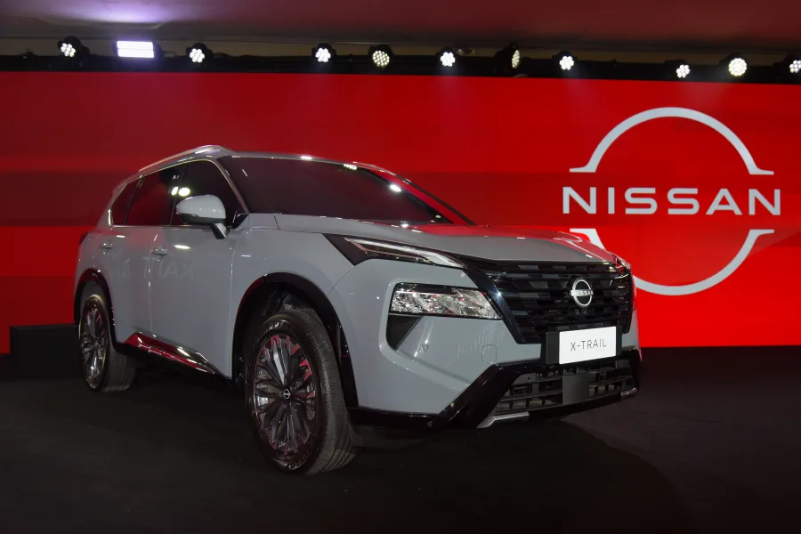 O X-Trail Hybrid marca a estreia da tecnologia e-Power por aqui, com condução suave e resposta imediata, mirando quem quer eletrificação sem depender de tomada.