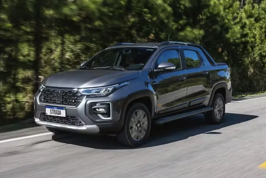 Fiat Strada dispara nas vendas e deixa o VW Polo ainda mais distante no acumulado de 2025
