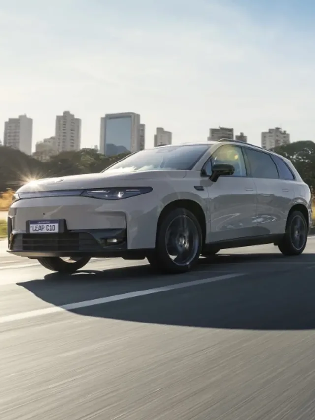 Nova lei do Uber libera SUV ultra-híbrido da Leapmotor com desconto