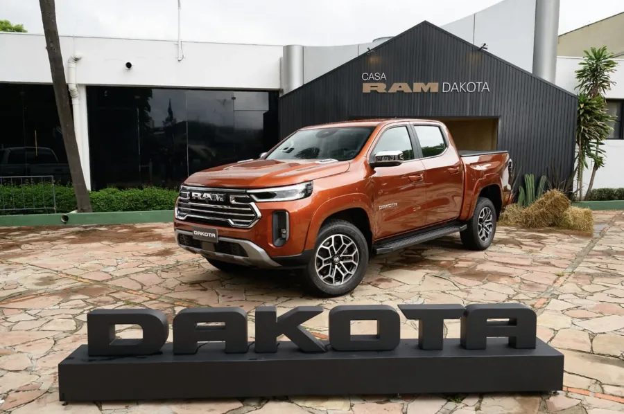 Se a Ram Dakota 2026 for lançada no preço certo, pode mudar escolhas de muita gente que prefere a Toyota Hilux