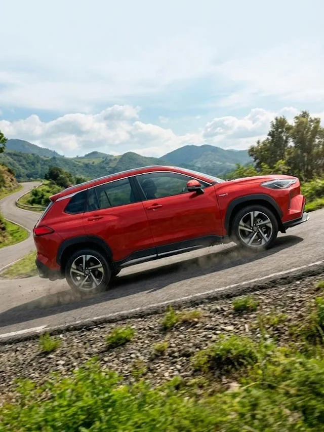 Yaris Cross lotado na subida: O motor aguenta ou grita?