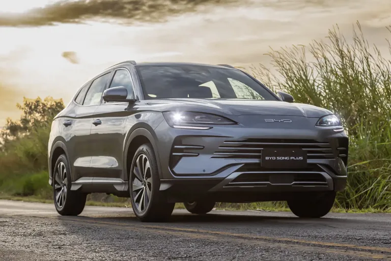 BYD Song Plus será fabricado no Brasil: o que muda na manutenção e no seguro auto?