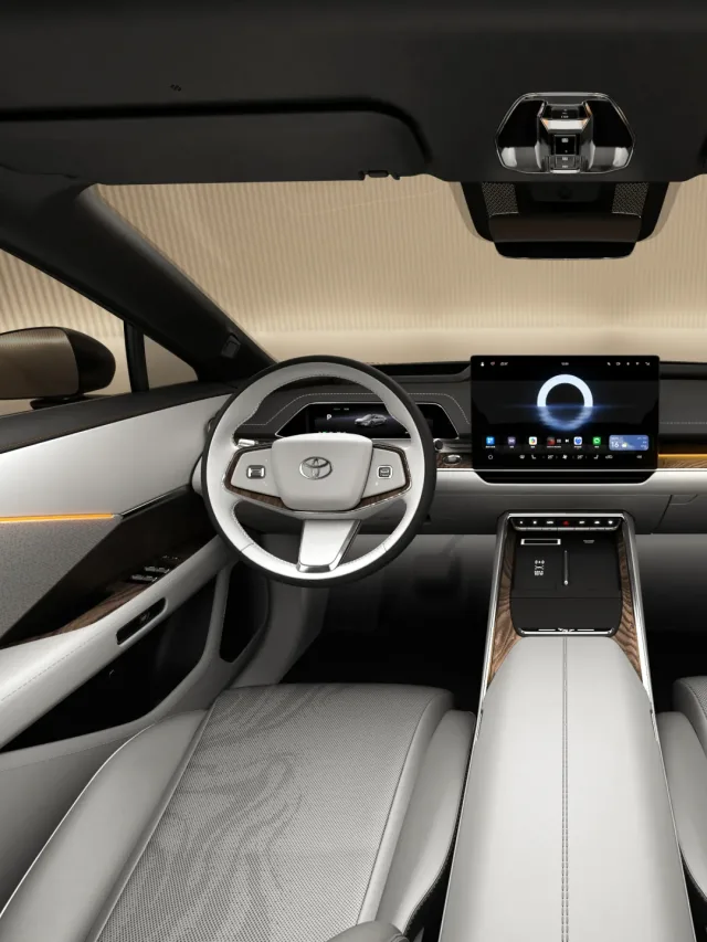 Toyota Corolla 2027: 10 fotos de como será novo visual do Corolla