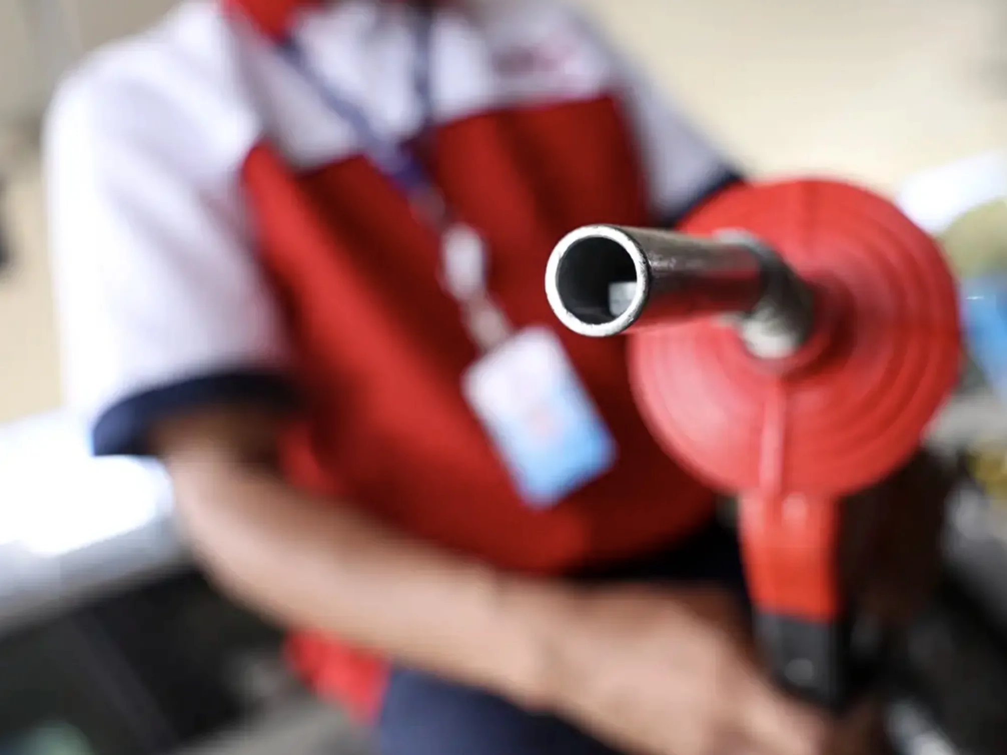 Gasolina com 32% de etanol já tem data para chegar: veja o que muda no preço, no abastecimento e por que o Brasil decidiu avançar agora