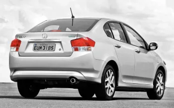 Honda City usado ainda vale a pena? Sedan é opção entre compactos até R$ 40 mil