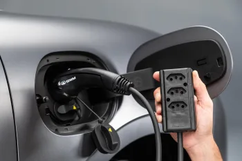 GWM Ora 5 por R$ 159 mil: 100% elétrico enfrenta SUVs a combustão com 204 cv, bateria de 58,3 kWh, autonomia de 349 km e aceleração de 0 a 100 km/h em 7,7 segundos