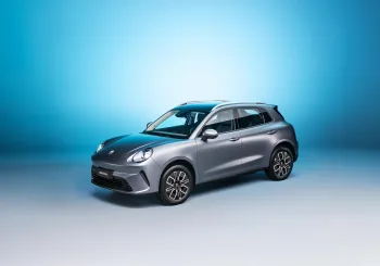 GWM Ora 5 por R$ 159 mil: 100% elétrico enfrenta SUVs a combustão com 204 cv, bateria de 58,3 kWh, autonomia de 349 km e aceleração de 0 a 100 km/h em 7,7 segundos