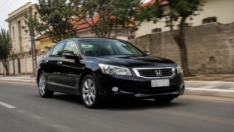 Honda Accord V6 2008 custa menos que muito compacto, e proprietário admite: “É difícil encontrar tanto luxo por esse preço”