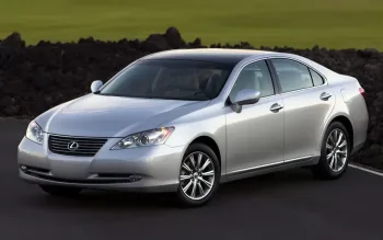 Lexus ES350 2008 é o Toyota rico que bebe como lord inglês