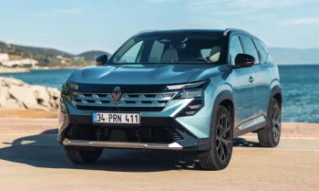 Renault Boreal híbrido faz quase 21 km/l na Europa e deixa esperança que o SUV vai ganhar nova versão mais econômica no Brasil